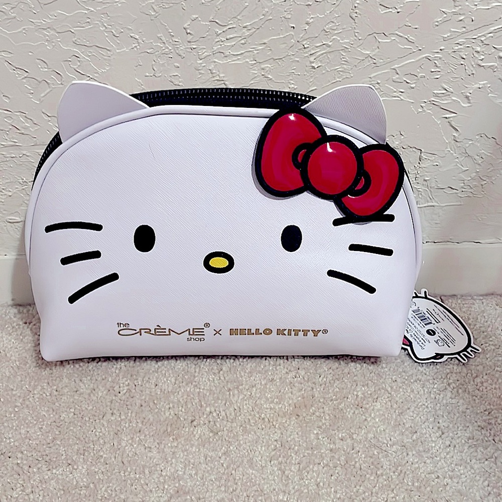 Hello kitty sanrio makeup bag